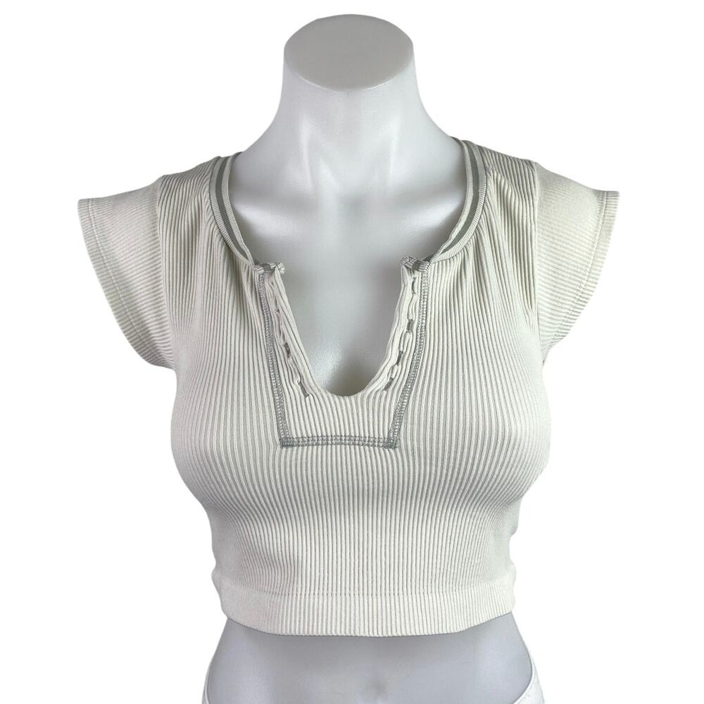 Urban Outfitters Out From Under White Rib Knit Short Sleeve Crop Shirt Top M/L